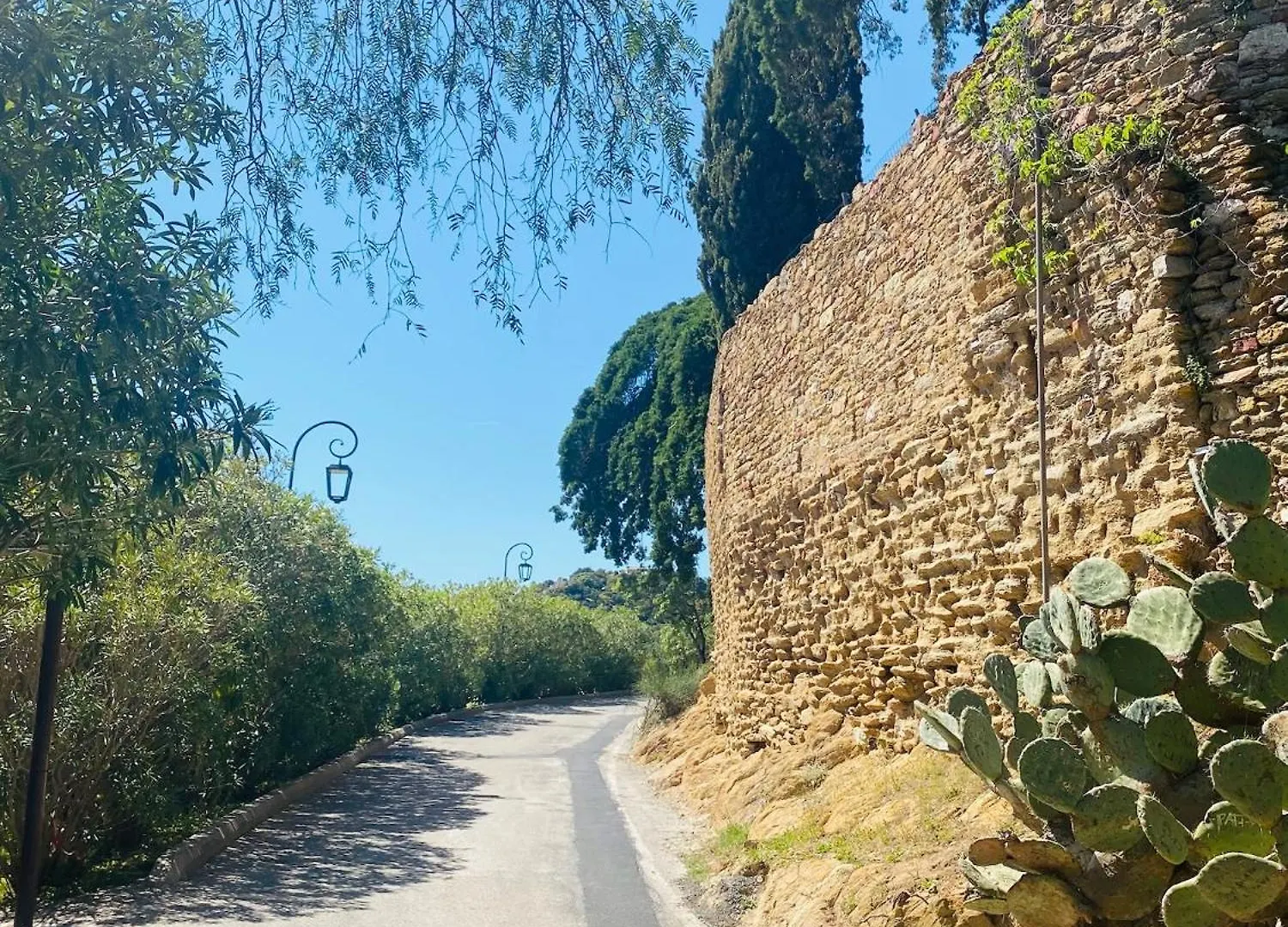 Magnifique Maison De Village Clim Vue Mer 6 Pers Bormes-les-Mimosas 0*,