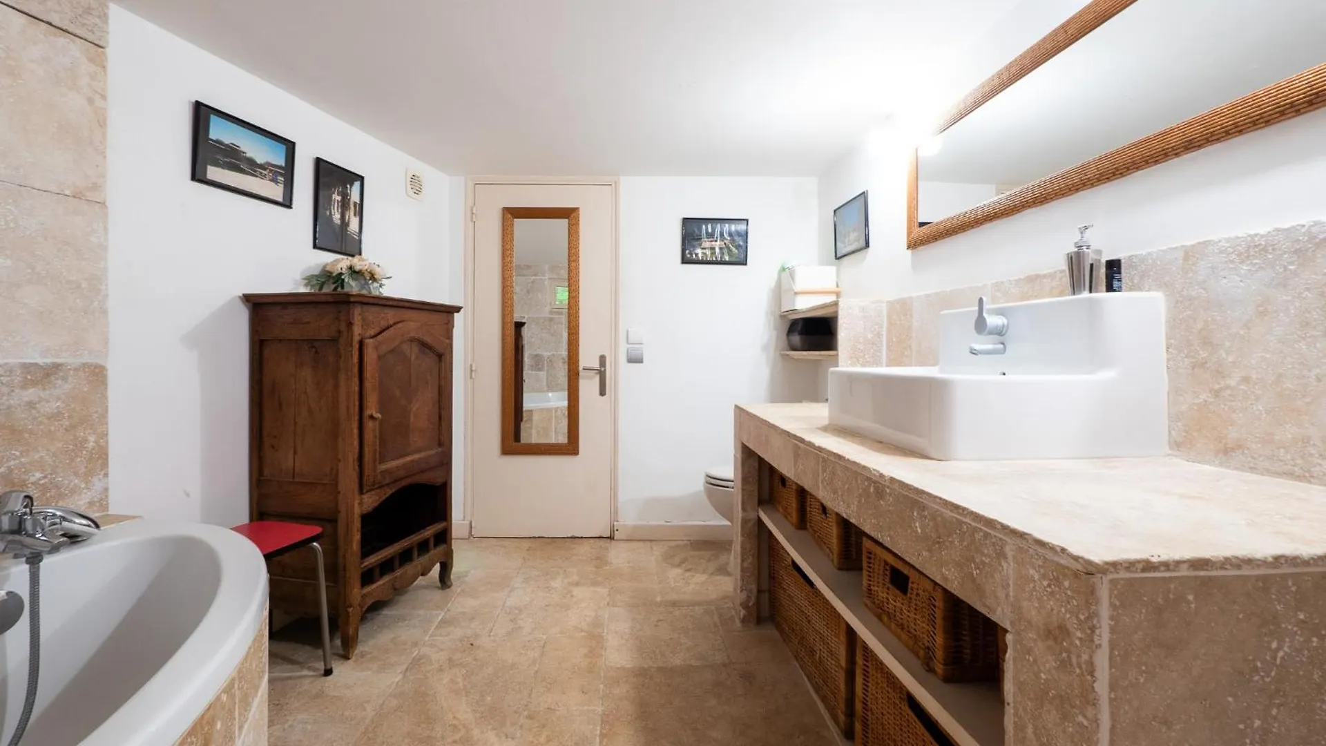 Hébergement de vacances Magnifique maison de village clim vue mer 6 pers Bormes-les-Mimosas France